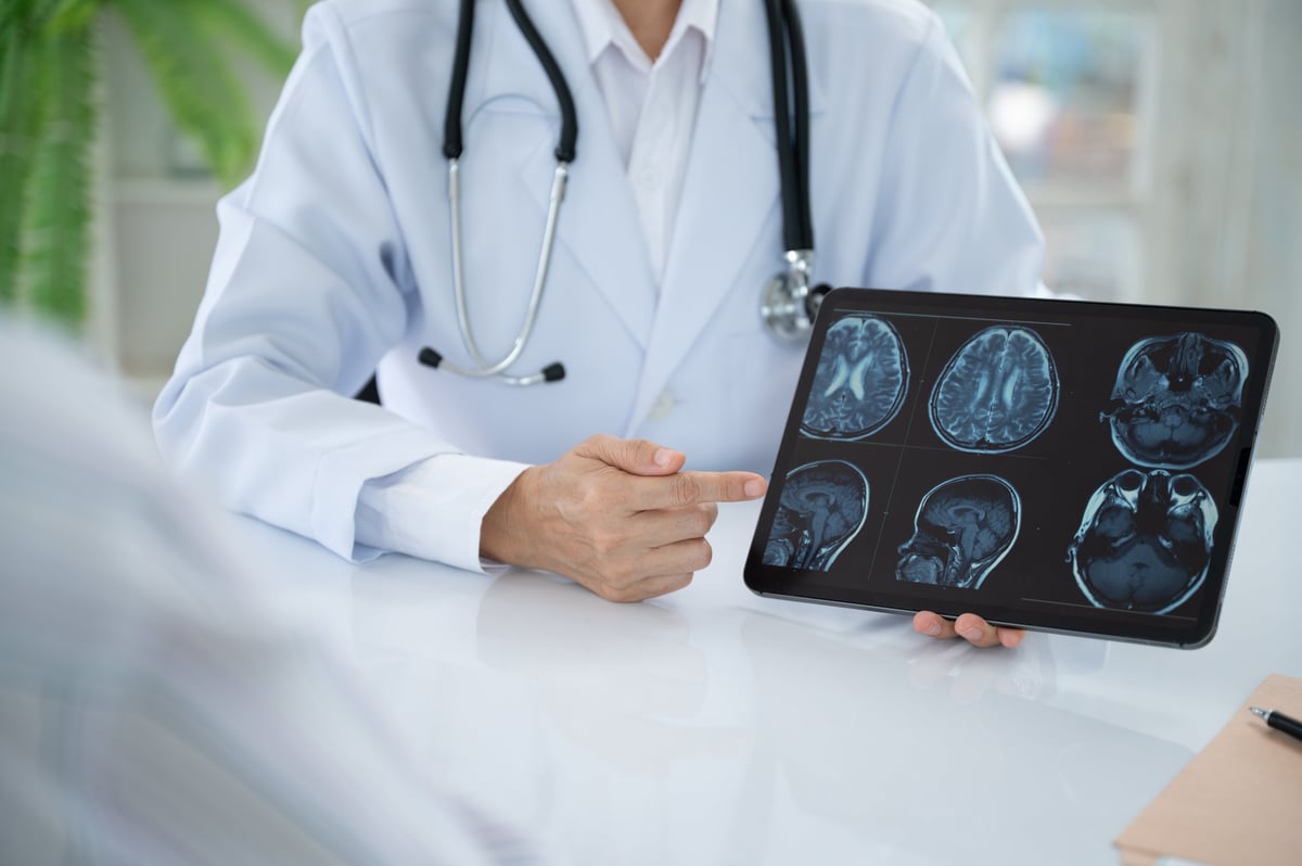 Neurologist Doctor treatment planning for diseases nervous system and brain with patient